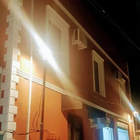 ホテル Citycenterhotel Shkodër